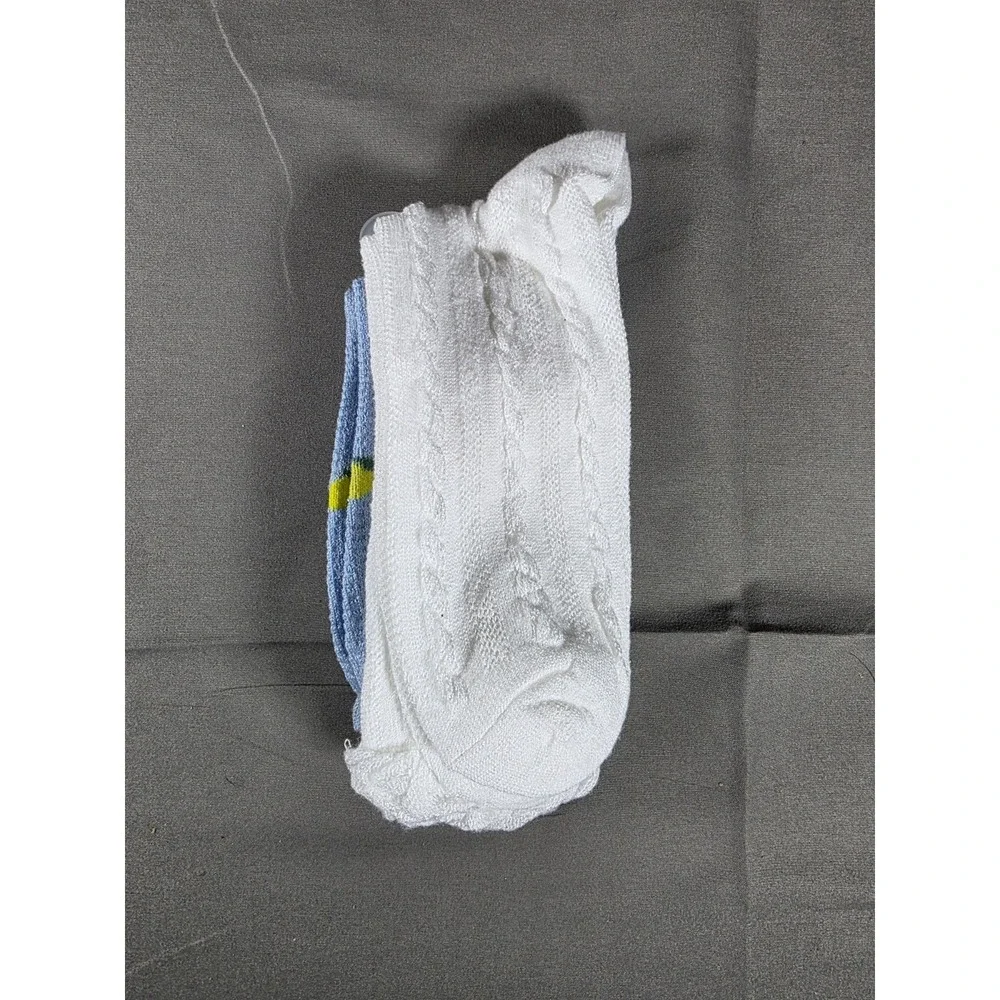 Women's Lemons 2pk Crew Socks with Ruffle Cuff - Auden Blue/White 4-10‎
